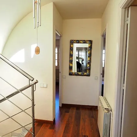 Sunny Triplex By Hello Homes Nyaraló
